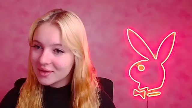 Snapshot of Milka_kiss_ chatting on November 4, 2025, 6:50 am Milka kiss online show from November 4, 2025, 6:50 am