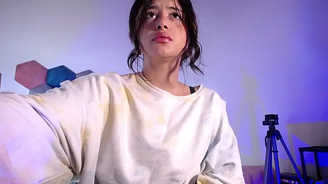 Snapshot of liz-beths chatting on February 6, 2025, 1:32 pm liz-beths online show from February 6, 2025, 1:32 pm