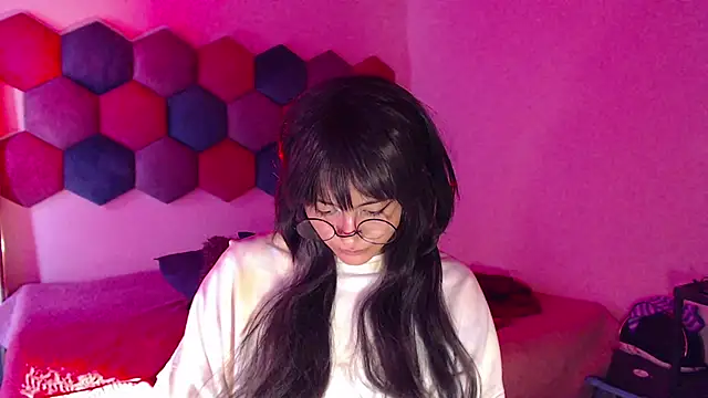 Snapshot of liz-beths chatting on February 28, 2025, 5:15 pm liz-beths online show from February 28, 2025, 5:15 pm