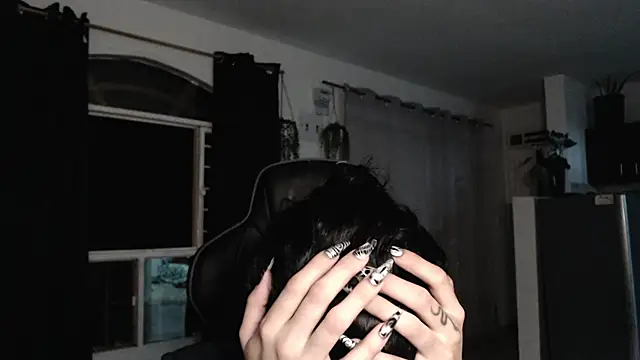 Snapshot of liz-beths chatting on February 7, 2026, 5:15 am liz-beths online show from February 7, 2026, 5:15 am