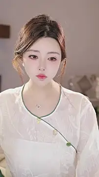 Snapshot of Qiaoqiao_ chatting on December 21, 2025, 4:30 pm Qiaoqiao online show from December 21, 2025, 4:30 pm