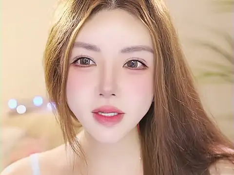 Snapshot of Qiaoqiao_ chatting on August 3, 2026, 4:02 pm Qiaoqiao online show from August 3, 2026, 4:02 pm