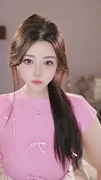 Snapshot of Qiaoqiao_ chatting on December 22, 2025, 4:51 pm Qiaoqiao online show from December 22, 2025, 4:51 pm