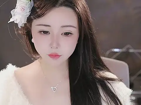 Snapshot of Qiaoqiao_ chatting on December 3, 2025, 5:01 pm Qiaoqiao online show from December 3, 2025, 5:01 pm