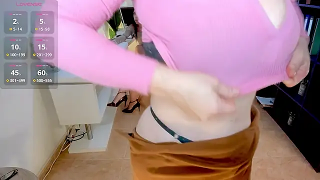 Snapshot of Butterflyblue_dream chatting on January 16, 2026, 6:34 pm Butterflyblue dream online show from January 16, 2026, 6:34 pm