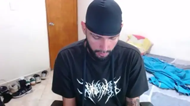 Snapshot of samir_music chatting on October 27, 2025, 7:04 pm samir music online show from October 27, 2025, 7:04 pm