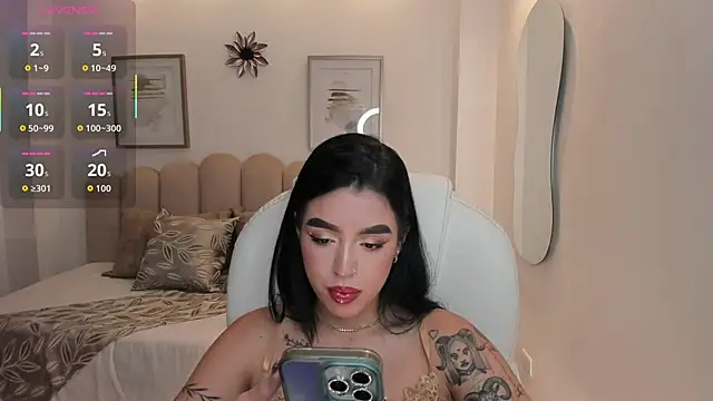 Snapshot of zoee_jackson chatting on June 7, 2026, 7:41 pm zoee jackson online show from June 7, 2026, 7:41 pm
