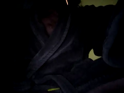 Snapshot of stavroun chatting on December 21, 2025, 1:30 am stavroun online show from December 21, 2025, 1:30 am