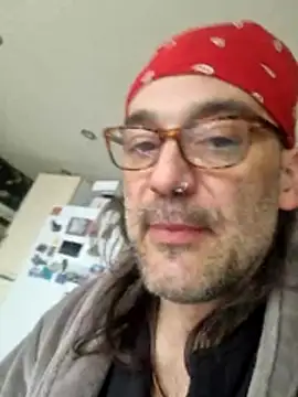 Snapshot of stavroun chatting on March 20, 2026, 1:34 pm stavroun online show from March 20, 2026, 1:34 pm