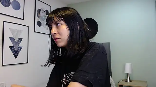 Snapshot of amy_adams1 chatting on February 12, 2026, 4:23 am amy adams1 online show from February 12, 2026, 4:23 am