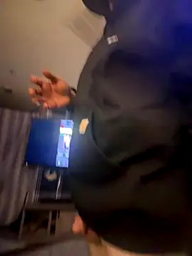 Snapshot of matte36_ chatting on November 9, 2025, 9:13 am matte36 online show from November 9, 2025, 9:13 am