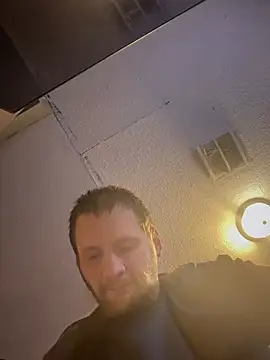 Snapshot of matte36_ chatting on March 1, 2026, 9:15 pm matte36 online show from March 1, 2026, 9:15 pm