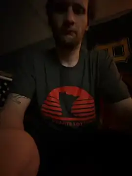 Snapshot of matte36_ chatting on June 1, 2026, 2:34 am matte36 online show from June 1, 2026, 2:34 am