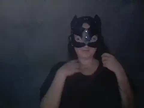 Snapshot of MaxWellas6 chatting on December 16, 2025, 11:53 pm MaxWellas6 online show from December 16, 2025, 11:53 pm