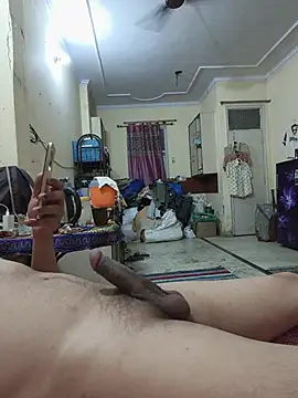 Snapshot of Spgaarya chatting on July 8, 2026, 12:03 am Spgaarya online show from July 8, 2026, 12:03 am