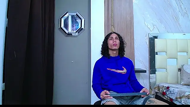 nazper online show from October 11, 2025, 4:19 pm