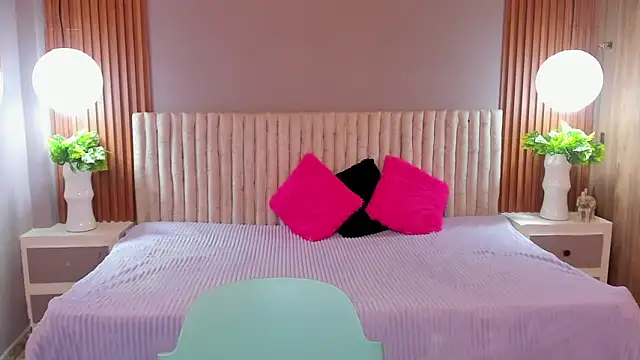 AmyBarton02 online show from March 14, 2026, 7:20 pm