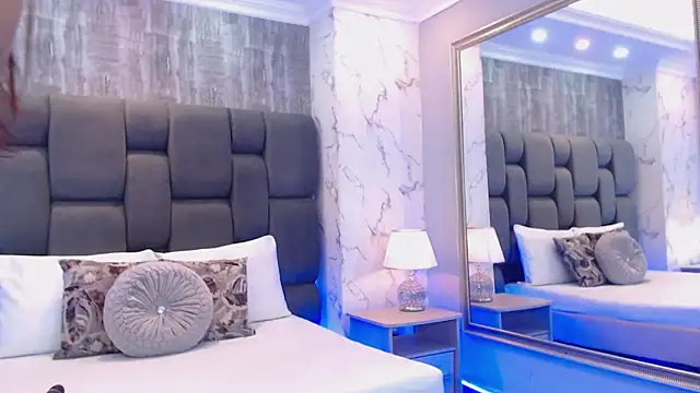 SophieWolkman online show from March 30, 2026, 12:06 pm