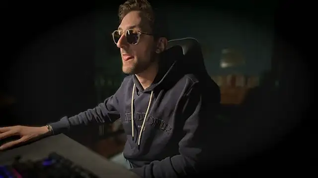 Stefisexy91 online show from October 15, 2025, 8:17 pm