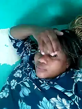 Snapshot of Bustyslave48 chatting on February 13, 2025, 9:20 am Bustyslave48 online show from February 13, 2025, 9:20 am