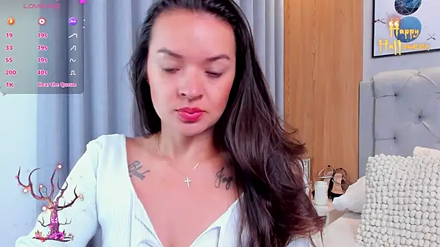 lennabell online show from October 27, 2025, 4:19 pm