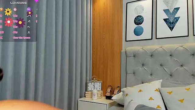 Snapshot of lennabell chatting on September 22, 2025, 4:02 pm lennabell online show from September 22, 2025, 4:02 pm