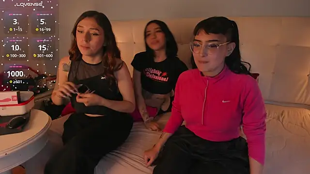 Cintya Kros online show from December 14, 2024, 3:39 am