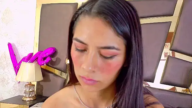 Snapshot of NicoleEsposito chatting on March 22, 2025, 10:17 am NicoleEsposito online show from March 22, 2025, 10:17 am