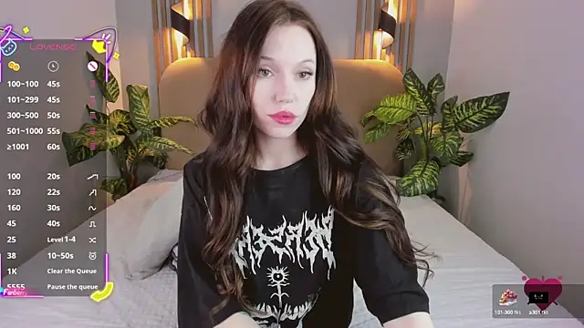 Snapshot of NikkiMiltons chatting on September 9, 2025, 12:25 pm NikkiMiltons online show from September 9, 2025, 12:25 pm