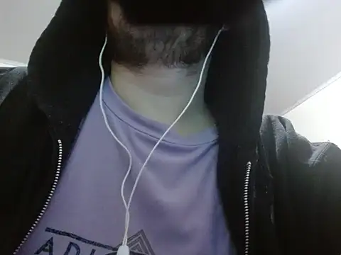 camiloking1720 online show from October 8, 2025, 4:51 pm