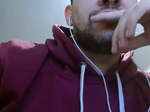 camiloking1720 online show from February 26, 2025, 2:38 pm