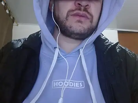 camiloking1720 online show from October 20, 2025, 10:05 am