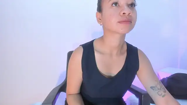 Snapshot of brithany_rousee chatting on September 18, 2025, 4:21 pm brithany rousee online show from September 18, 2025, 4:21 pm