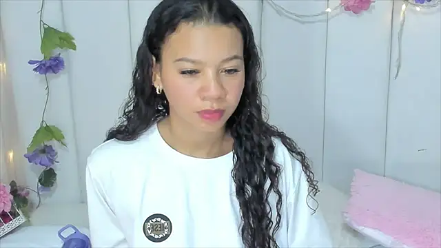 Snapshot of brithany_rousee chatting on February 27, 2025, 7:15 pm brithany rousee online show from February 27, 2025, 7:15 pm