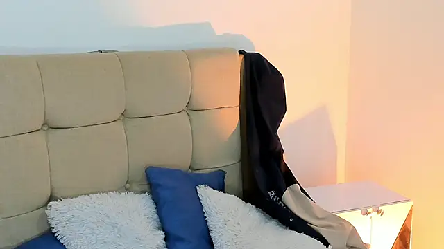 Snapshot of brithany_rousee chatting on September 15, 2025, 4:18 pm brithany rousee online show from September 15, 2025, 4:18 pm