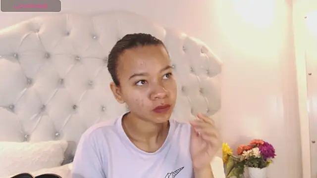 Snapshot of brithany_rousee chatting on October 16, 2025, 2:14 pm brithany rousee online show from October 16, 2025, 2:14 pm