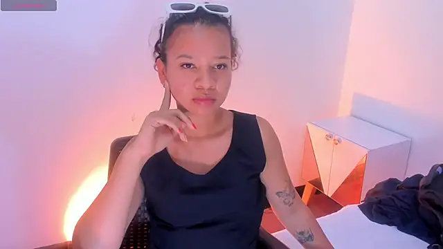 Snapshot of brithany_rousee chatting on September 26, 2025, 4:47 pm brithany rousee online show from September 26, 2025, 4:47 pm