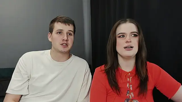 Snapshot of Pinku_kitsune chatting on March 3, 2025, 9:24 am Pinku kitsune online show from March 3, 2025, 9:24 am