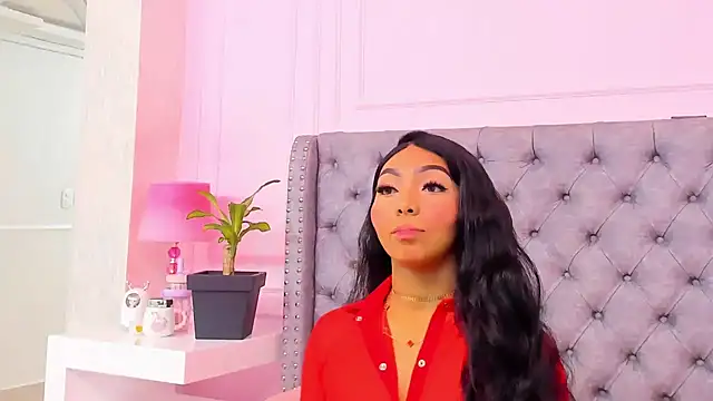 HaileeRoberts online show from February 2, 2026, 12:26 pm