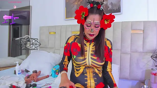 Snapshot of Konny_May chatting on November 1, 2025, 1:01 am Konny May online show from November 1, 2025, 1:01 am