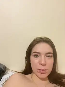 Snapshot of nippy420x chatting on December 31, 2024, 6:46 pm nippy420x online show from December 31, 2024, 6:46 pm