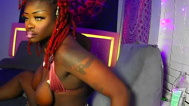 Tatithegoddess online show from February 2, 2026, 6:23 am