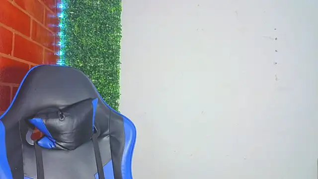 Snapshot of Demitryo chatting on February 25, 2026, 2:45 am Demitryo online show from February 25, 2026, 2:45 am