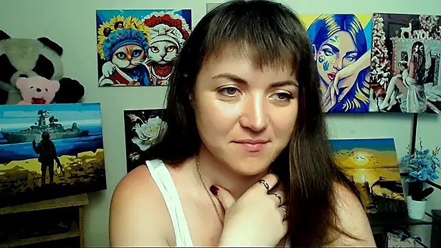 Darina M  online show from May 26, 2026, 4:32 am