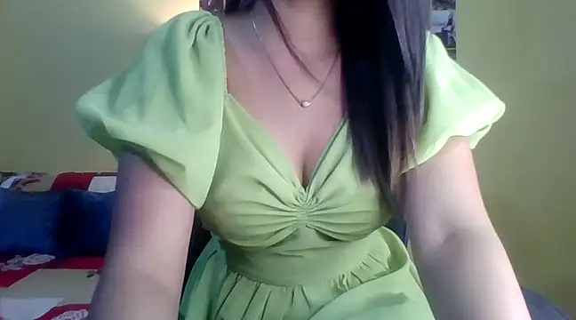 Snapshot of Nicole-wallace chatting on February 3, 2025, 1:30 pm Nicole-wallace online show from February 3, 2025, 1:30 pm