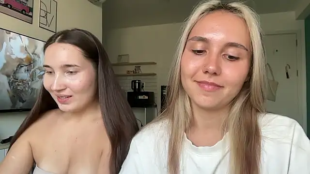 domDani subMay online show from March 22, 2026, 10:17 am