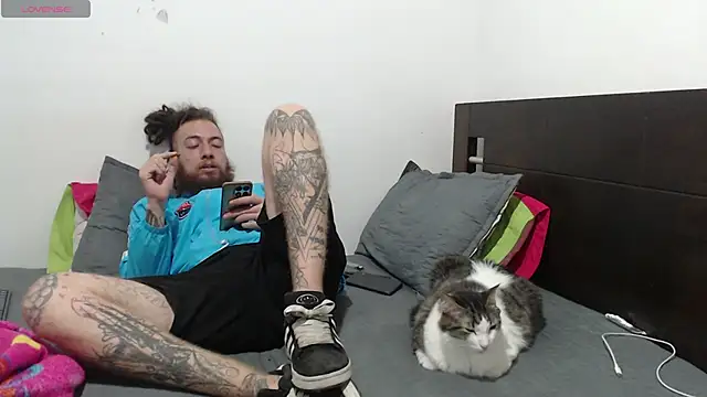 Snapshot of Nanna_and_Balder chatting on February 10, 2025, 1:14 am Nanna and Balder online show from February 10, 2025, 1:14 am