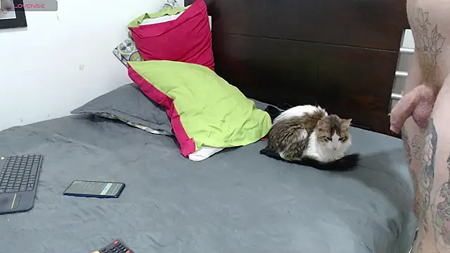 Snapshot of Nanna_and_Balder chatting on March 14, 2025, 1:27 am Nanna and Balder online show from March 14, 2025, 1:27 am