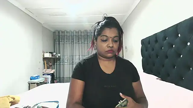 Snapshot of Indianmayaxoxo chatting on October 22, 2025, 2:49 pm Indianmayaxoxo online show from October 22, 2025, 2:49 pm