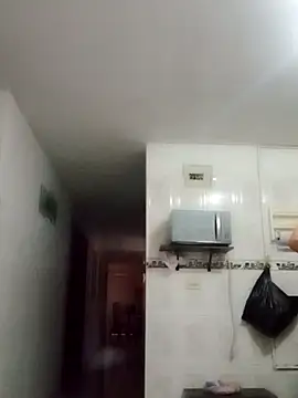 Snapshot of cazaperdidas chatting on October 22, 2025, 9:35 pm cazaperdidas online show from October 22, 2025, 9:35 pm